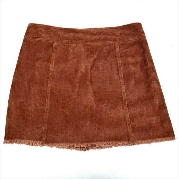 Mittoshop Corduroy Mini Skirt NEW Brown Button Front Size L Pockets Frayed Hem - Picture 2 of 9